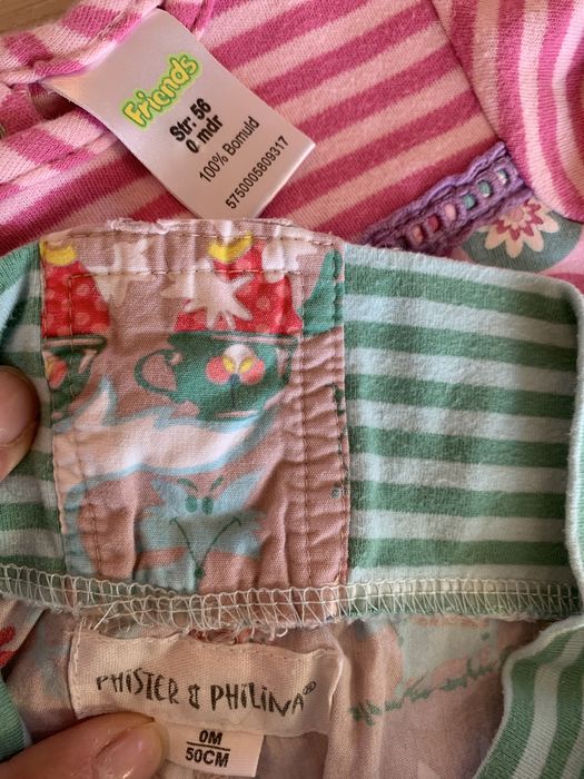 Vand lot haine bebe(1-2 luni) superbe.