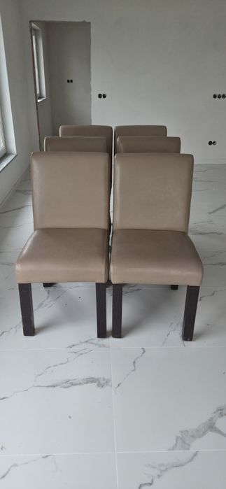 Scaune din piele crem 150 bucata