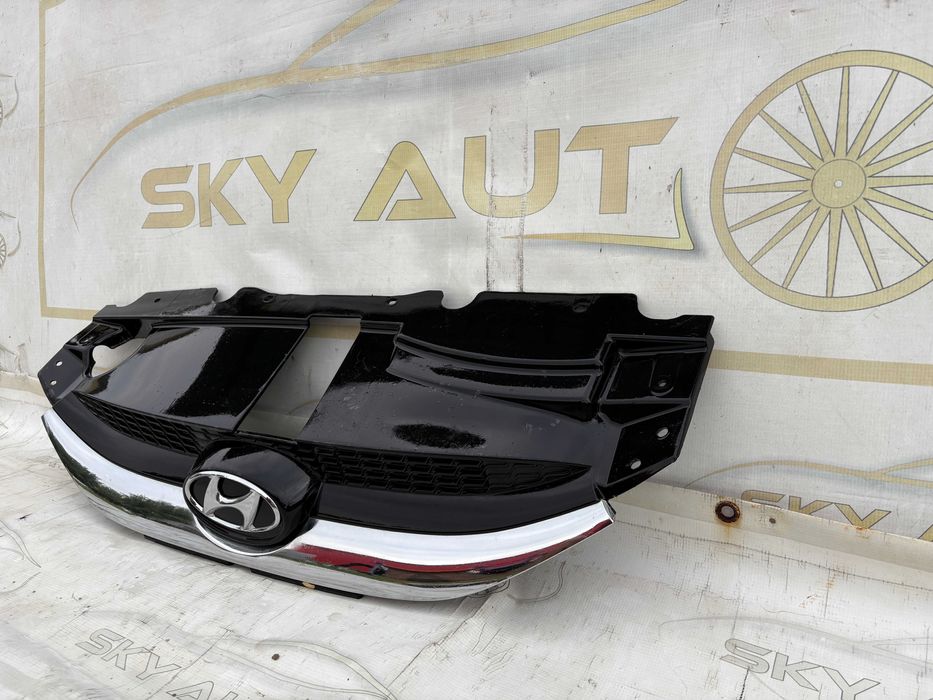 Grila radiator Hyundai IX35 / Tucson dupa 2010 originala 86351-2Y000