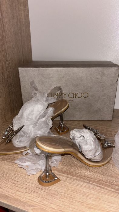 Pantof cu toc transparent fluture cristal