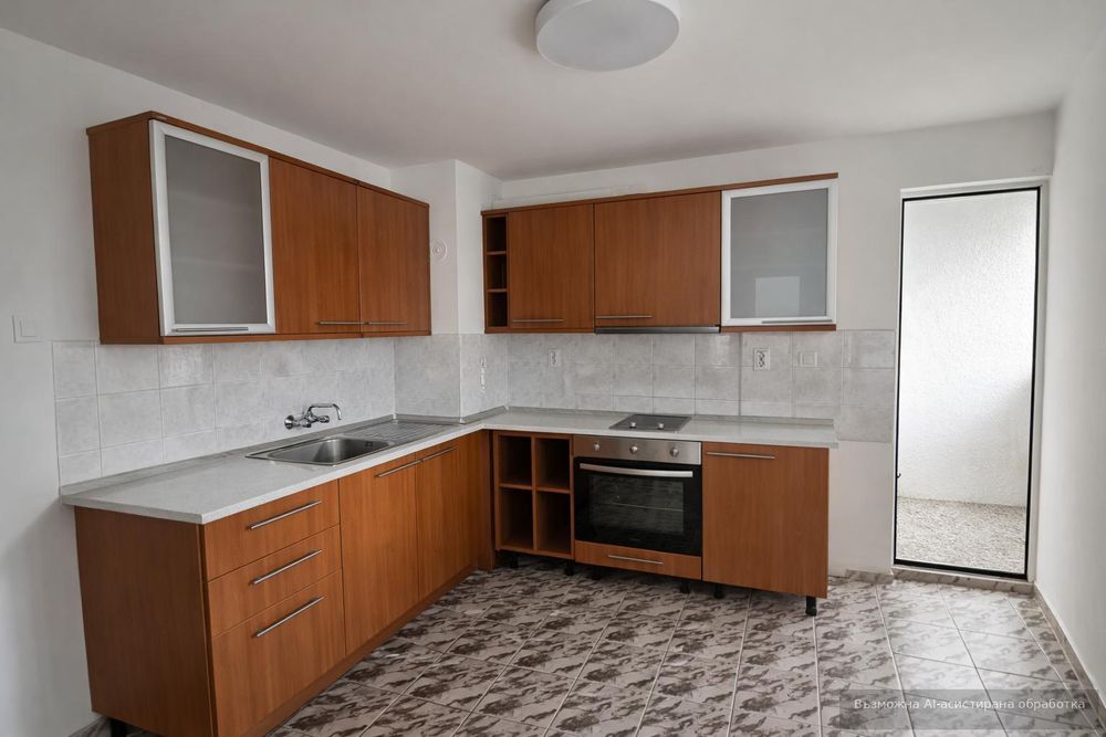 Тристаен апартамент под наем в жк. Младежки хълм