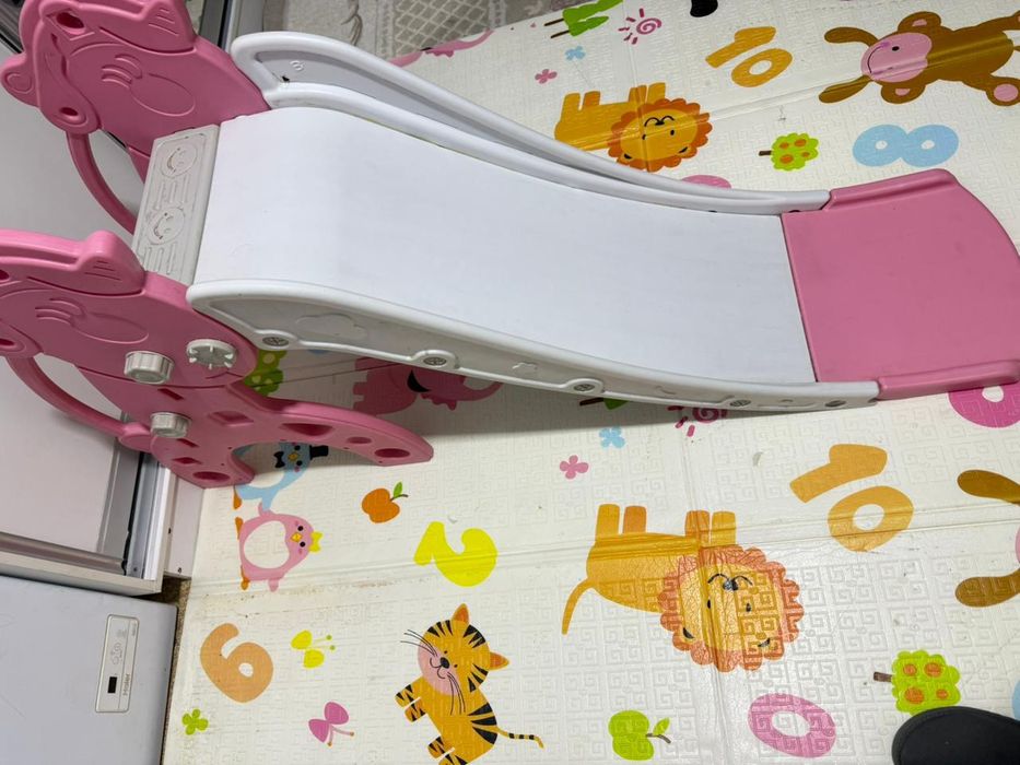 Срочно продам детскую горку