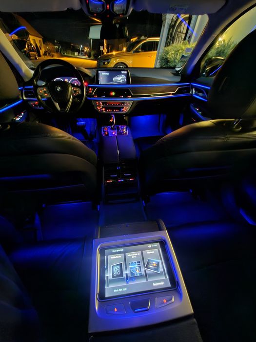 Vând Bmw 725D,231cp ,2018 luna 10,152000 km,24900 euro!