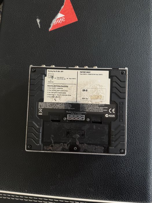 Гитарный процессор Roland GR-D V-Guitar Distortion (оригинал)