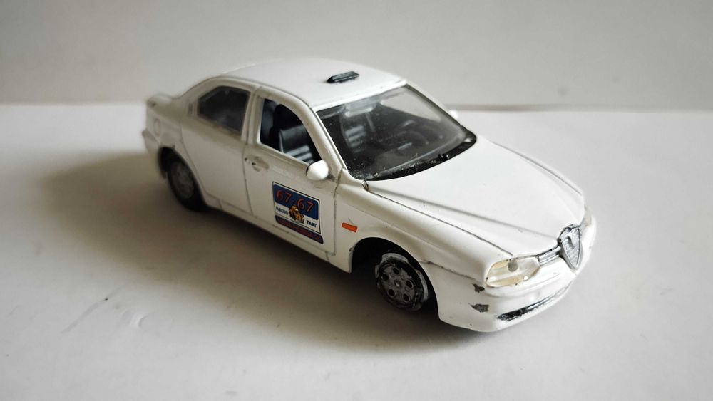 Метални колички AmerCOM 1:43