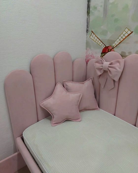 Детская кровать с матрасом