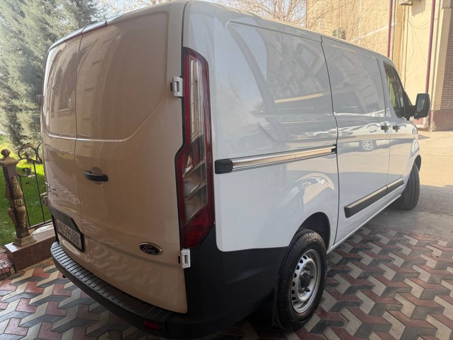 Ford фургон oq 2017 ideal xolatda