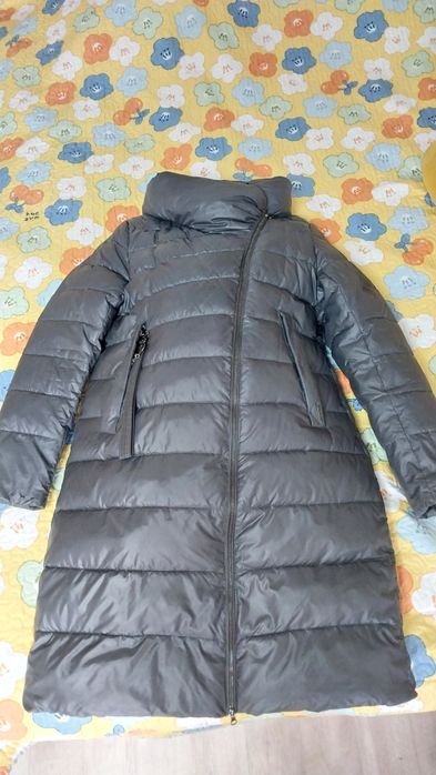 Продам пуховик размер 48 50