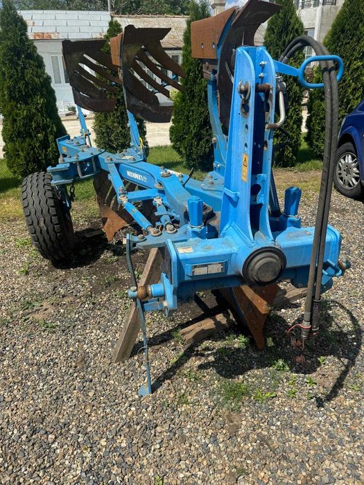 Plug arabil 3+1 cormane Lemken EurOpal 5 fabr. 2022, reversibil hidraulic, perfecta stare
