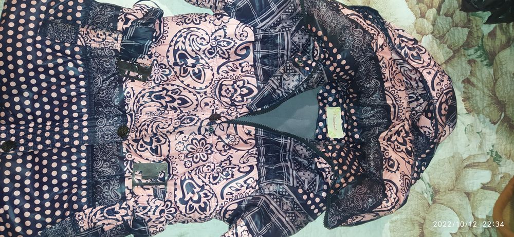 Куртка на девочку