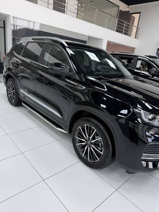Семейный ГИБРИДНЫЙ кроссовер TIGGO 8 HYBRID