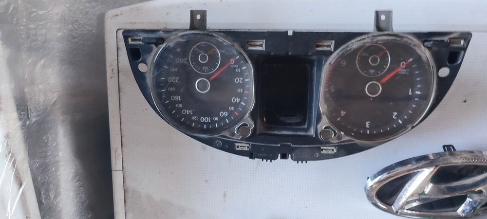 Продам запчасти Passat b6