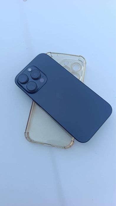 Apple 16 Pro Идеальном состаяние