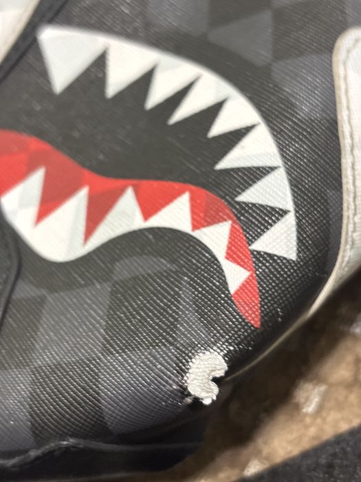 Чантичка Sprayground