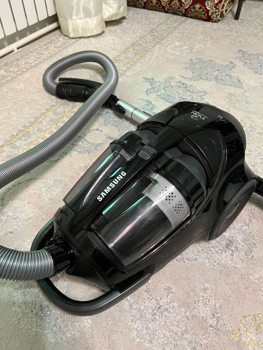 Plisos sotiladi Samsung