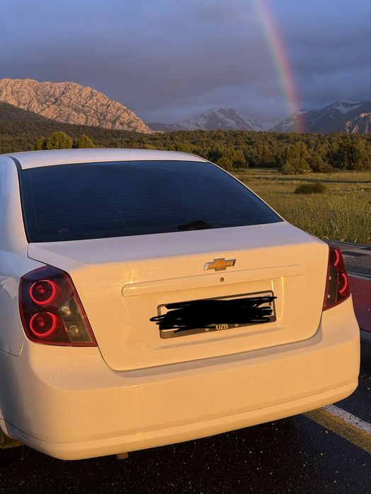 Gentra 2019 sotiladi probeg 110.000 km