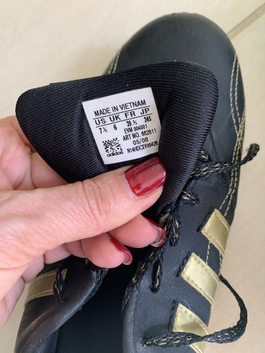 Спортни обувки с връзки. Размер 39,5