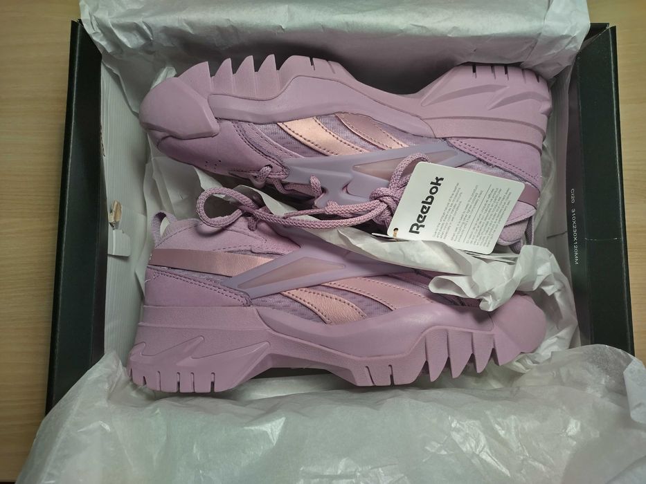 Дамски обувки Cardi B x Reebok CLUB C V2 чисто нови