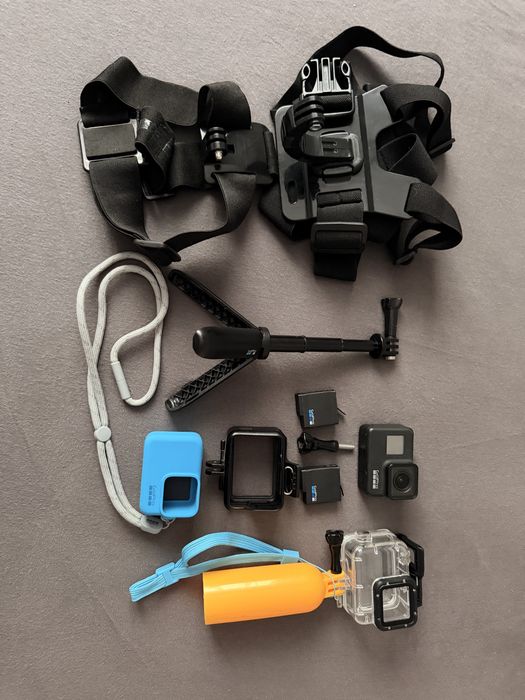 GoPro Hero 7 Black – stare perfectă, accesorii incluse!