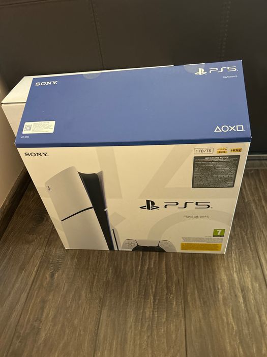 Чисто НОВ! PlayStation 5 (PS5 Slim) Standard Edition – с гаранция от Зора