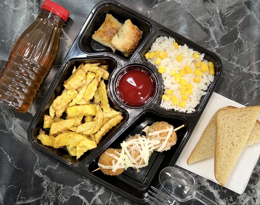 Доставка еды (завтрак, обед, ужин)