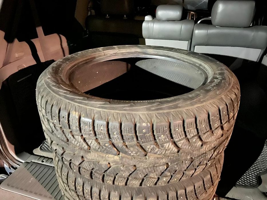 Продам шины срочно на 20 ХАНКУК