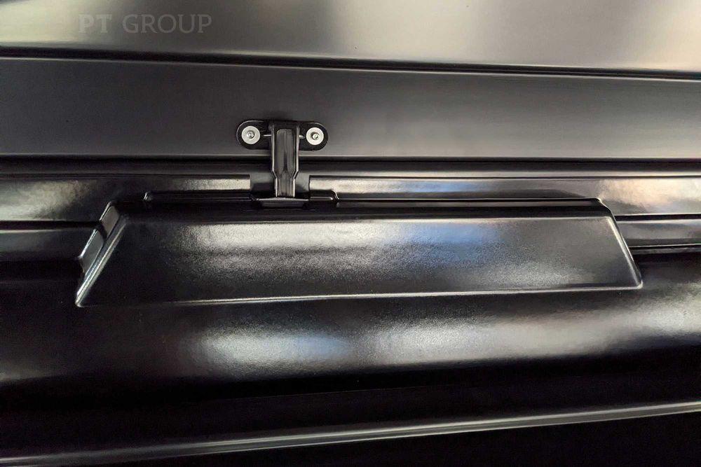 Автобокс PT group "Active L" белый двусторонний 650 л.