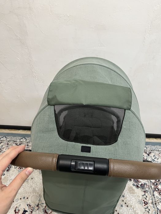 Продам коляску Joie Tourist