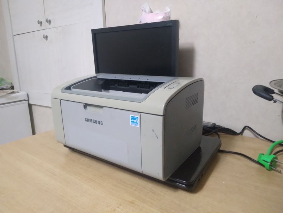 Продам принтер самсунг мл2160