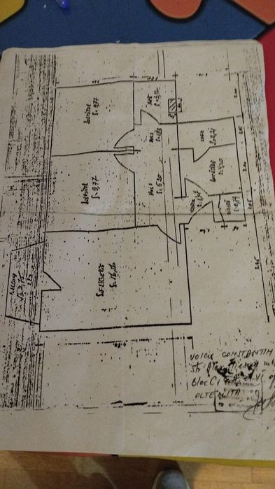 Vânzare urgent apartament in Oltenița, 3 camere, 51000 euro negociabi