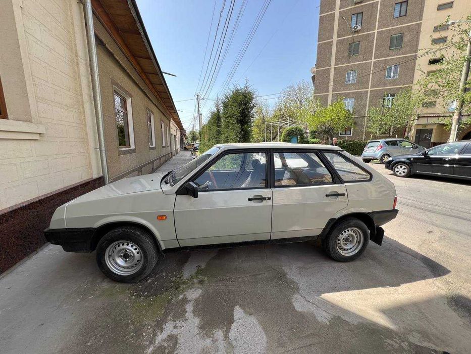 VAZ 21093i 1993 — 2