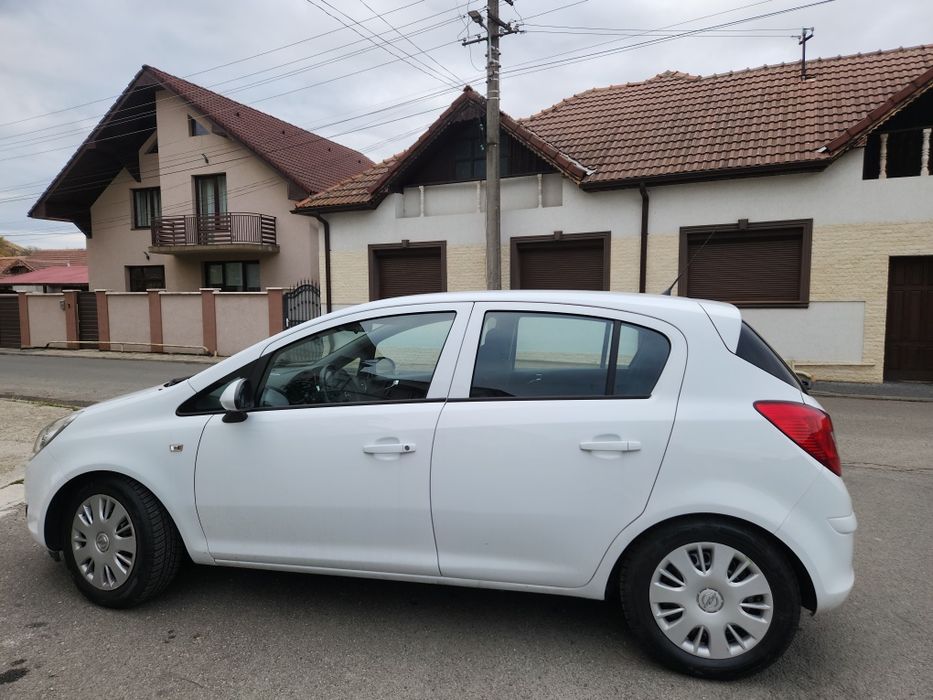 Opel Corsa 1.2 benzina