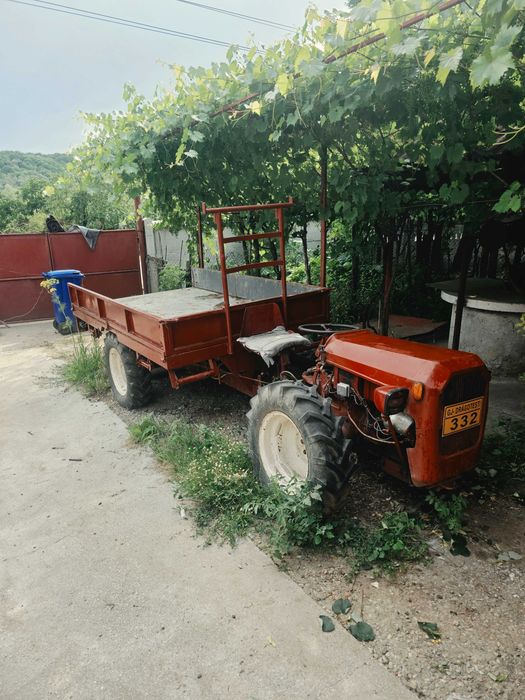 Vând motocultor/tractor articulat Pasquali 900,