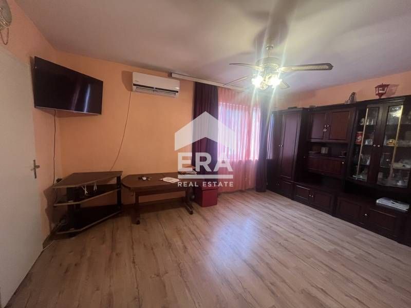 Продава се Двустаен апартамент в Русе, Дружба 1 - 43 кв.м за 711 €/кв.м - Снимка #1