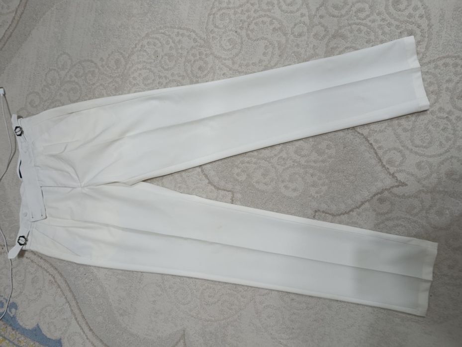 Слаксы белые слим