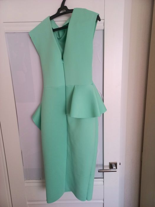 Платье ментолового цвета 44-46 р