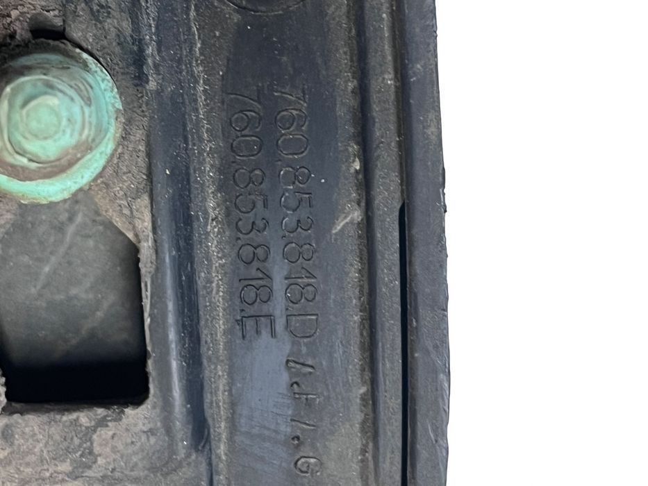 Bandou Aripa Dreapta Spate Volkswagen Touareg 7La, 7L6, 7L7 2002 - 201