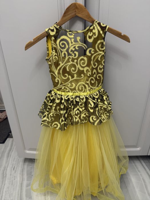 Платья для девочек