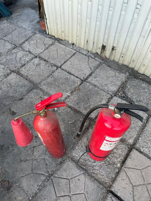 Продам огнетушитель