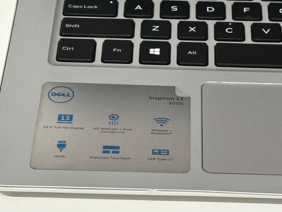 Laptop dell inspirion 13 5000 p87g i5