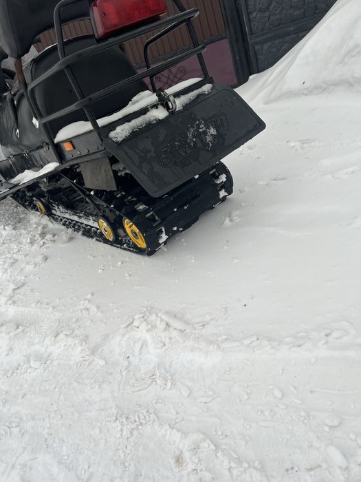 Продам снегоход скидо 600