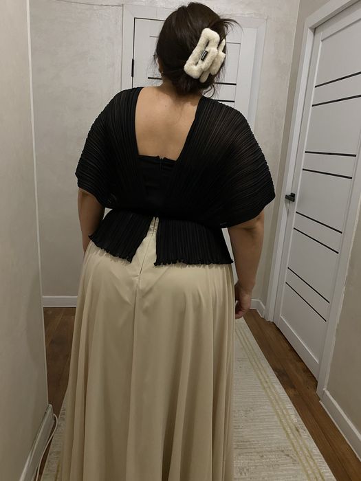 Вечернее платье от GREEN WORLD