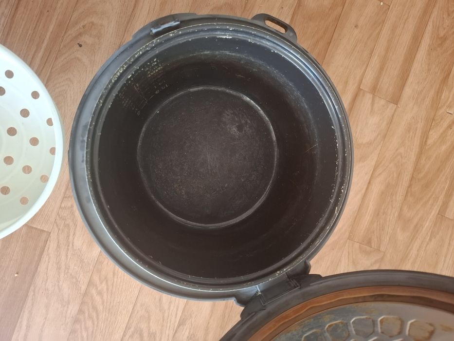 Продам мультиварку