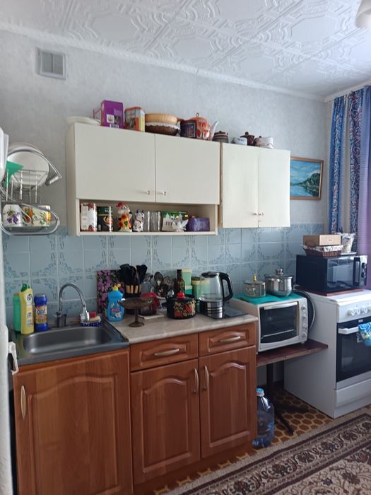 Продам квартиру в п.Топар