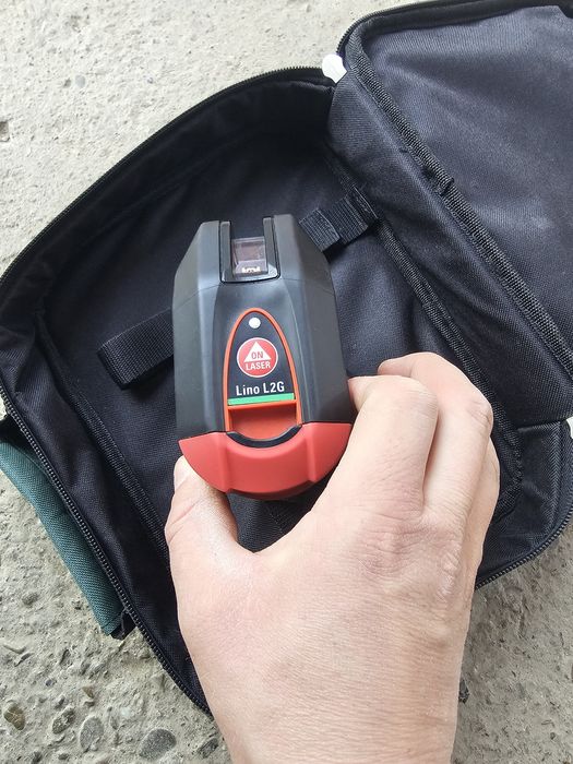 Nivelă laser Leica rază verde