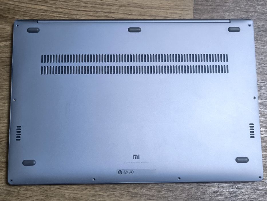 Xiaomi Mi Notebook Pro по запчастям