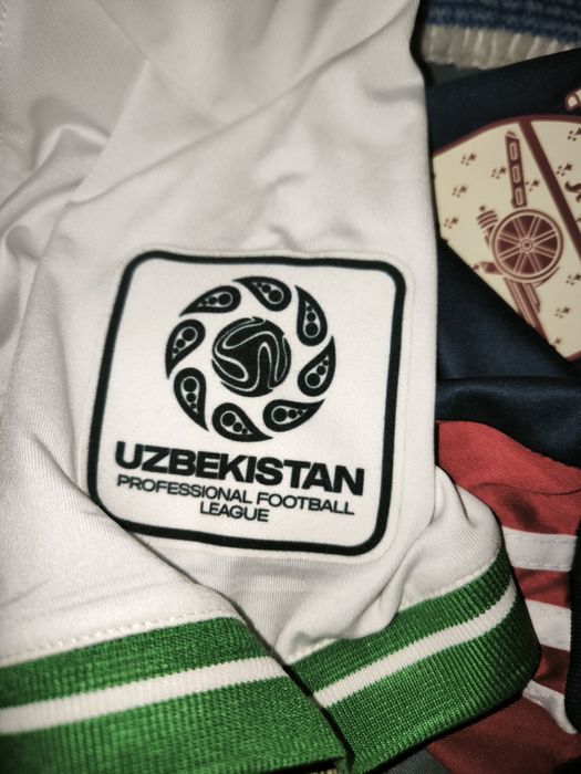 Футбольная форма Yõldoshev