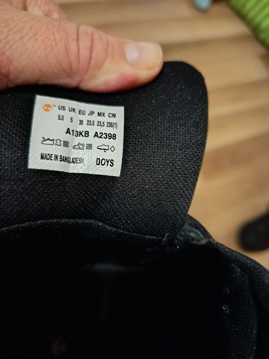 Bocanci Timberland impecabili