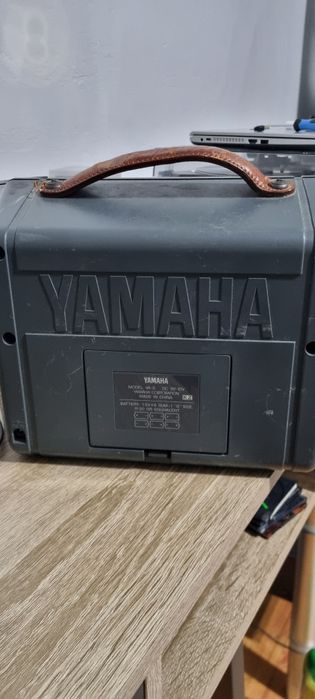 Cub Yamaha VA 5 boxa cu amplificare pentru chitara