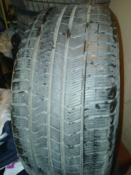 Гуми за джип всесезонни 275/55/17